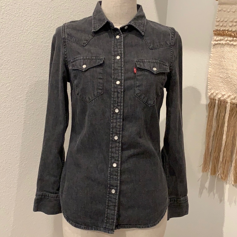 Levi Strauss & Co Shirt